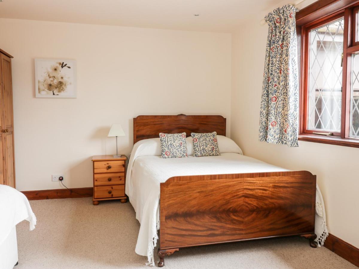 Courtyard Cottage Duns Exterior foto